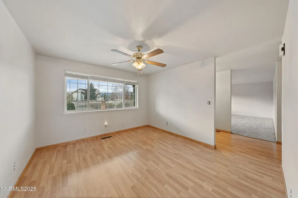 1168 Country Club Minden NV 89423