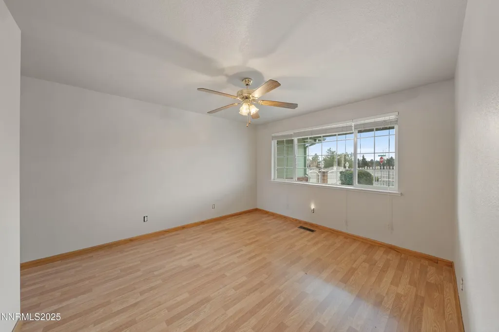 1168 Country Club Minden NV 89423