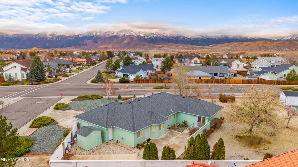 1168 Country Club Minden NV 89423