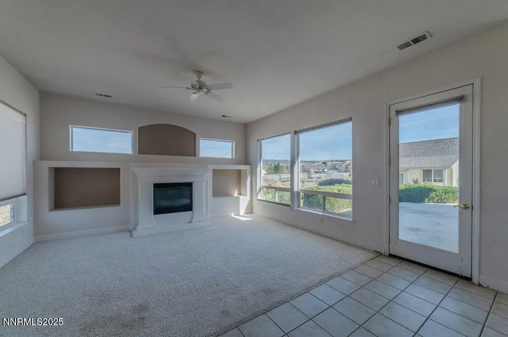1604 Chiquita Minden NV 89423