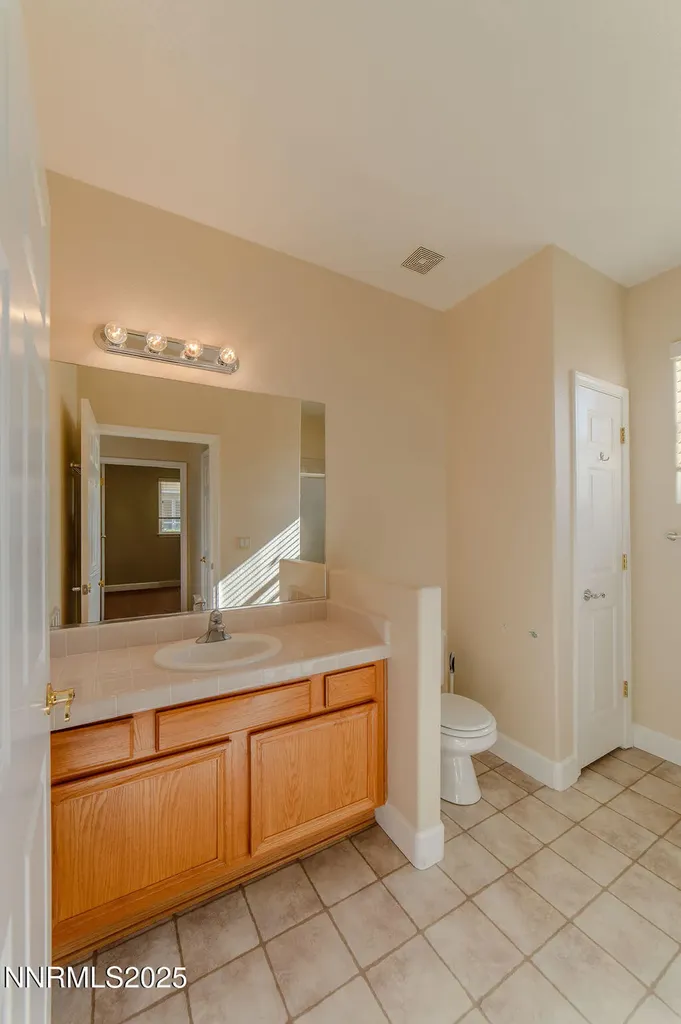 1604 Chiquita Minden NV 89423