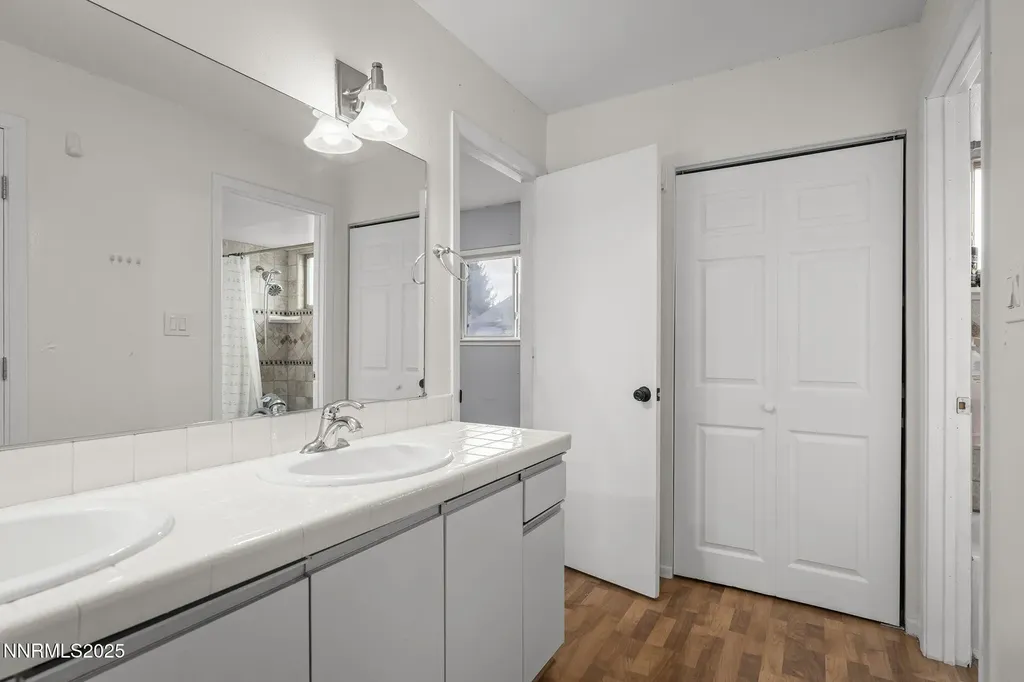 1023 Tyler Sparks NV 89431