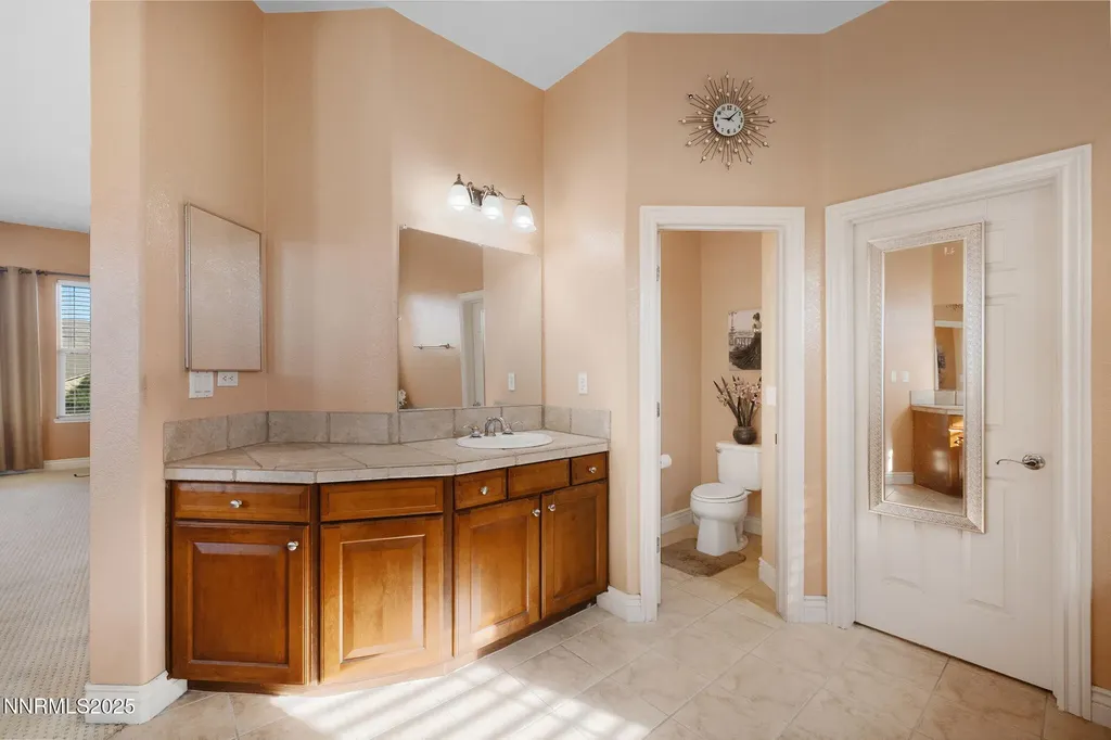 10050 Goler Wash Reno NV 89521