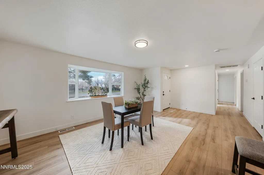 1312 Saratoga Minden NV 89423