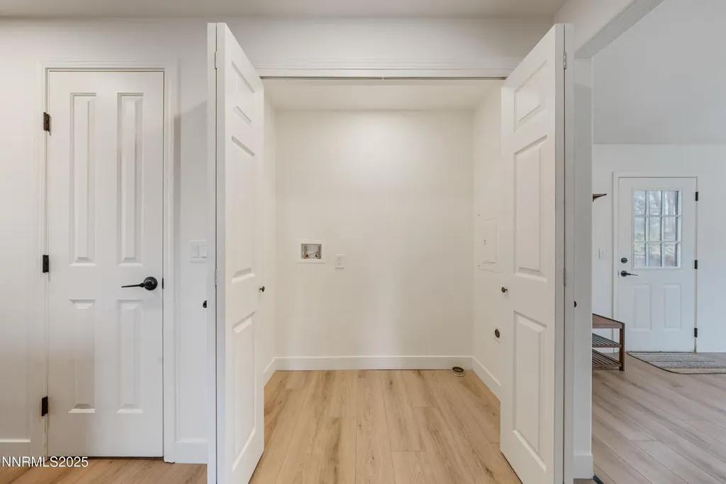 1312 Saratoga Minden NV 89423