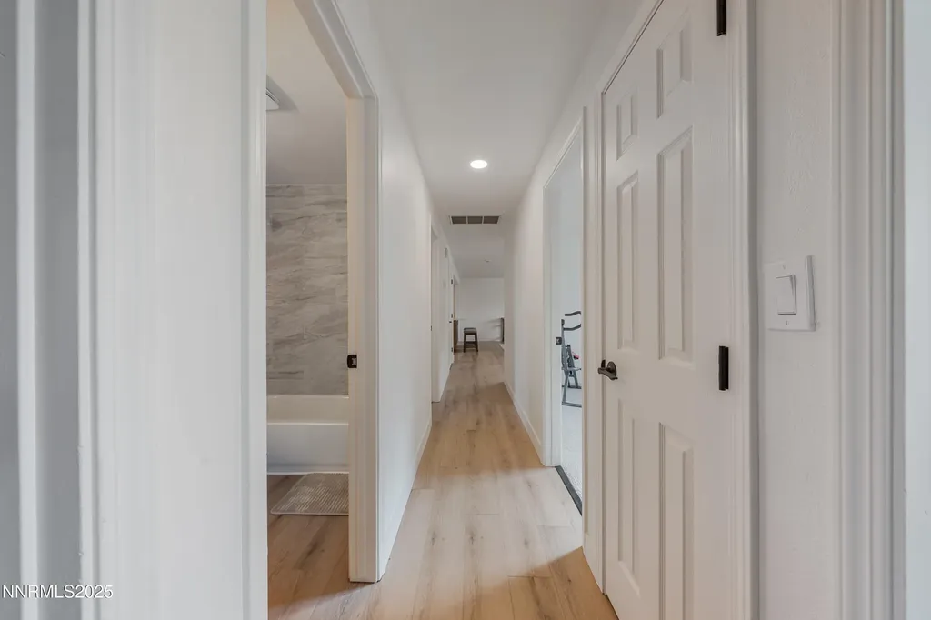 1312 Saratoga Minden NV 89423