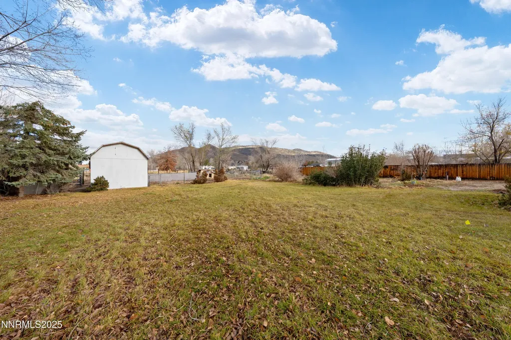 1312 Saratoga Minden NV 89423