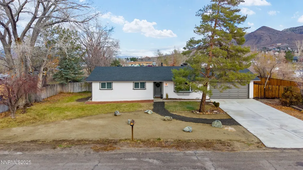 1312 Saratoga Minden NV 89423