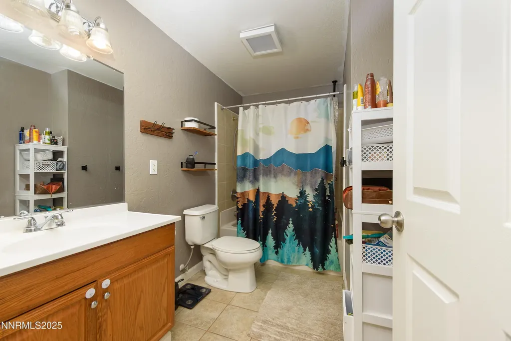 1486 Muir Gardnerville NV 89460