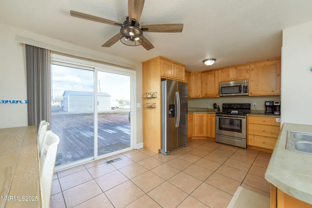 1486 Muir Gardnerville NV 89460