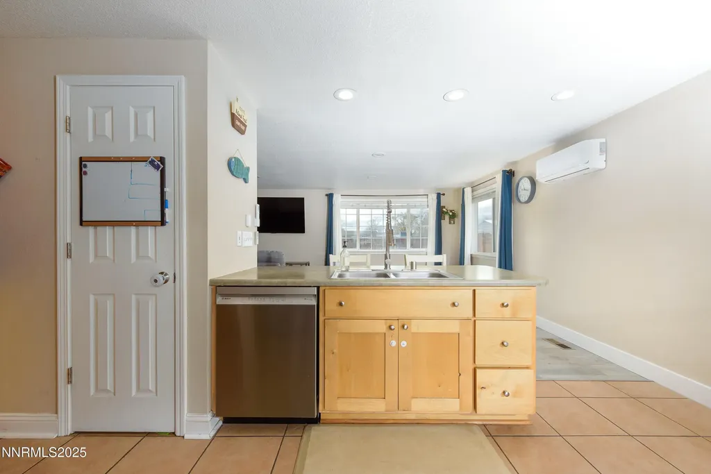 1486 Muir Gardnerville NV 89460
