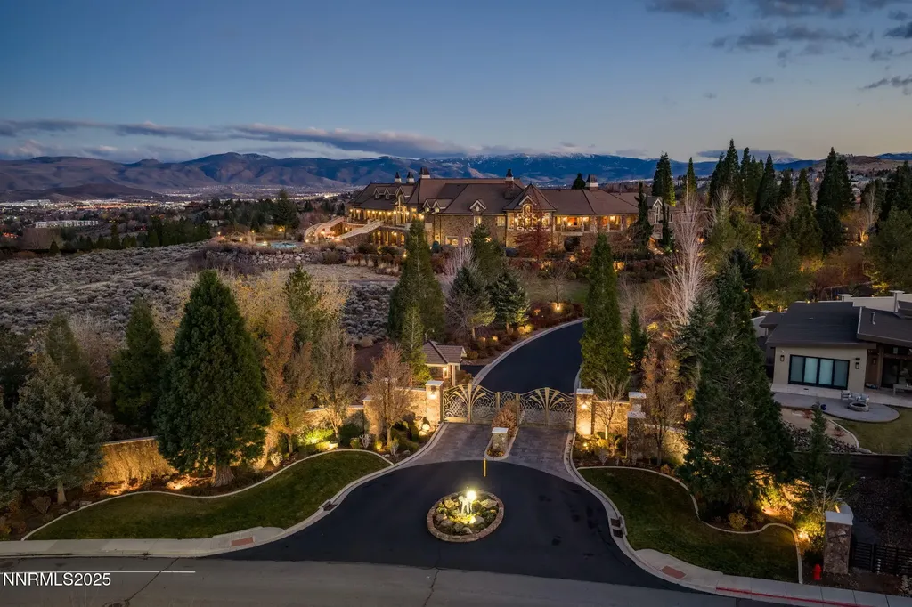 2490 Manzanita Reno NV 89509