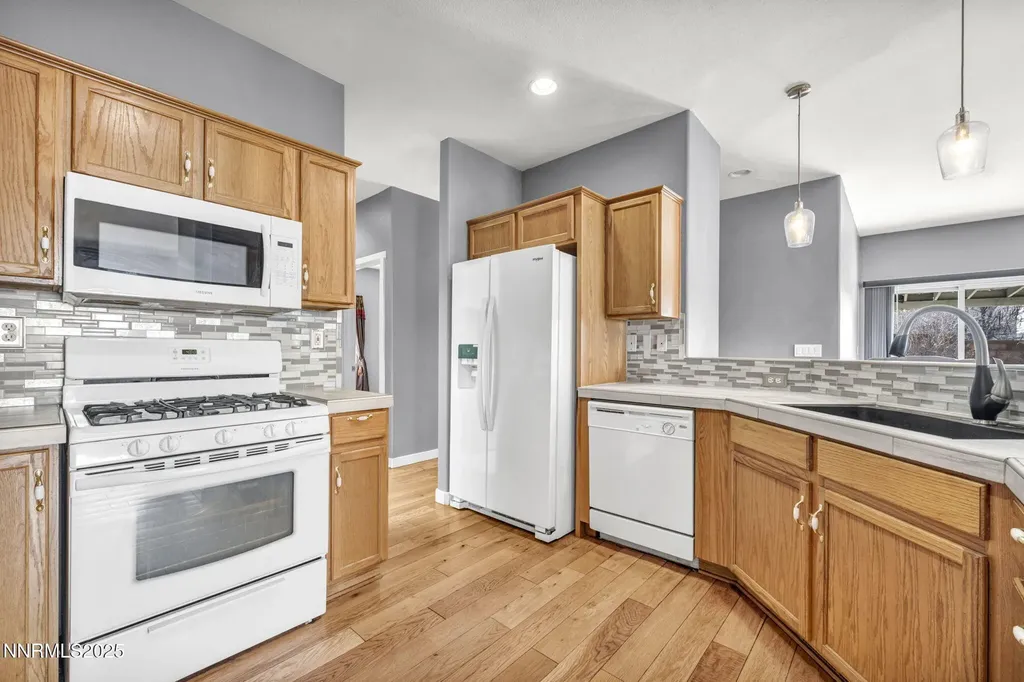 1031 Village Knoll Sparks NV 89436
