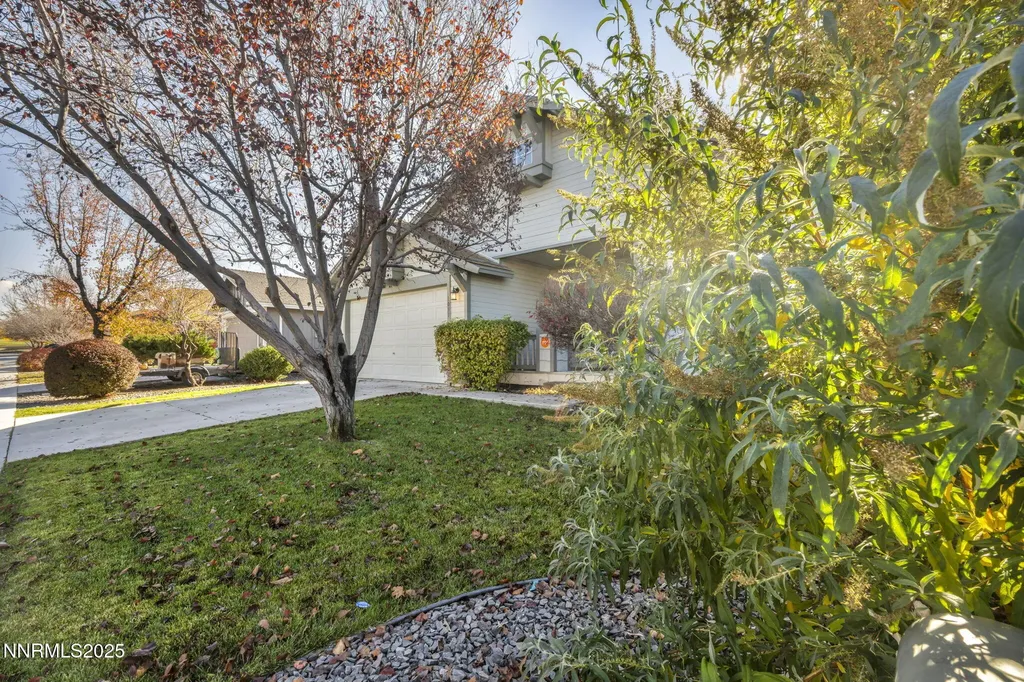 1031 Village Knoll Sparks NV 89436