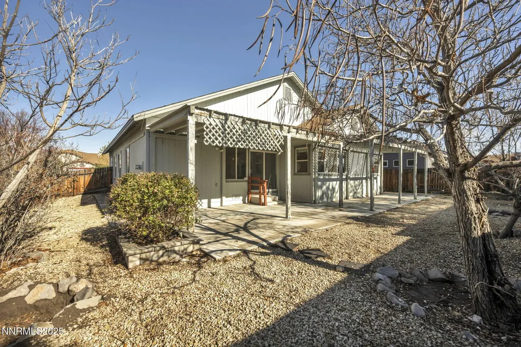 1031 Village Knoll Sparks NV 89436