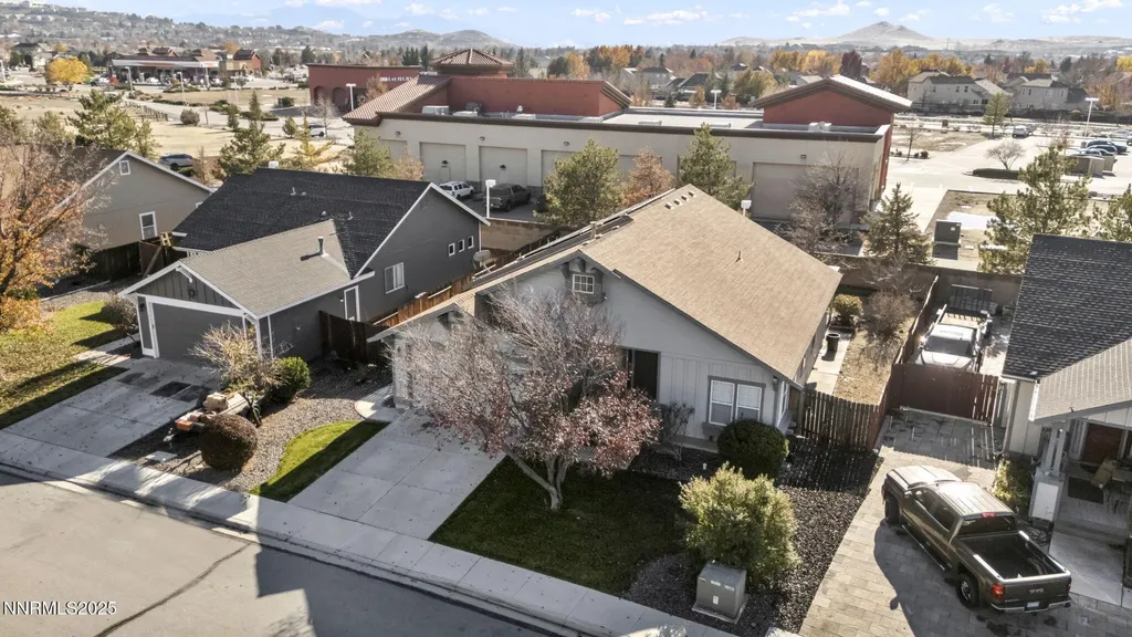 1031 Village Knoll Sparks NV 89436