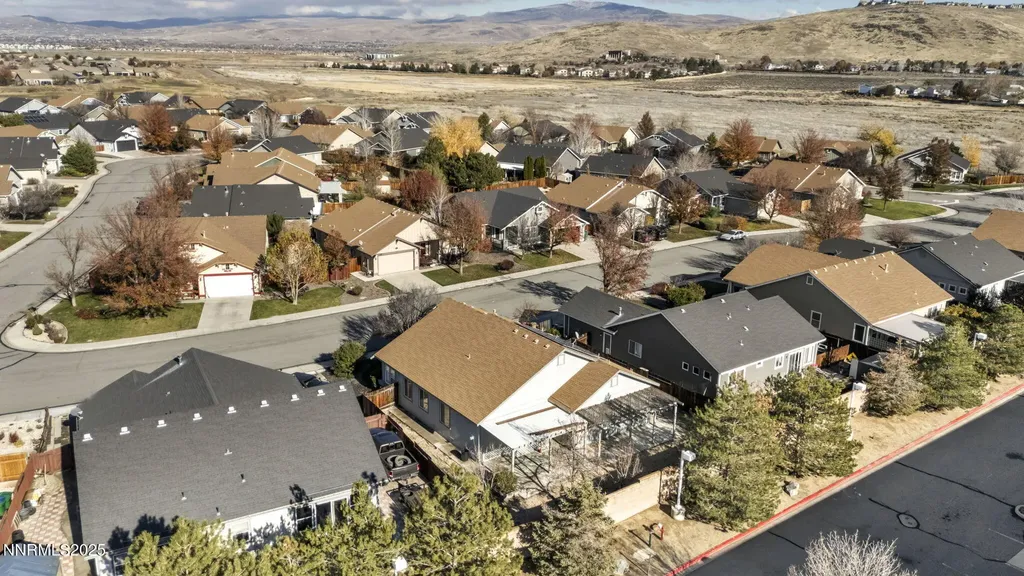 1031 Village Knoll Sparks NV 89436