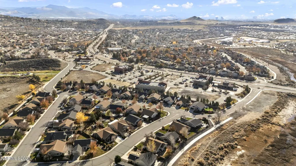 1031 Village Knoll Sparks NV 89436