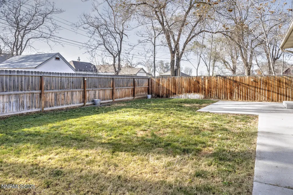 365 Richards Fallon NV 89406