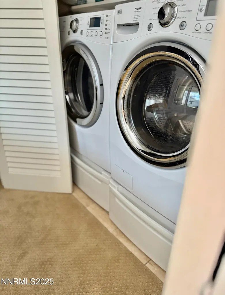 5012 Lakeridge Reno NV 89509