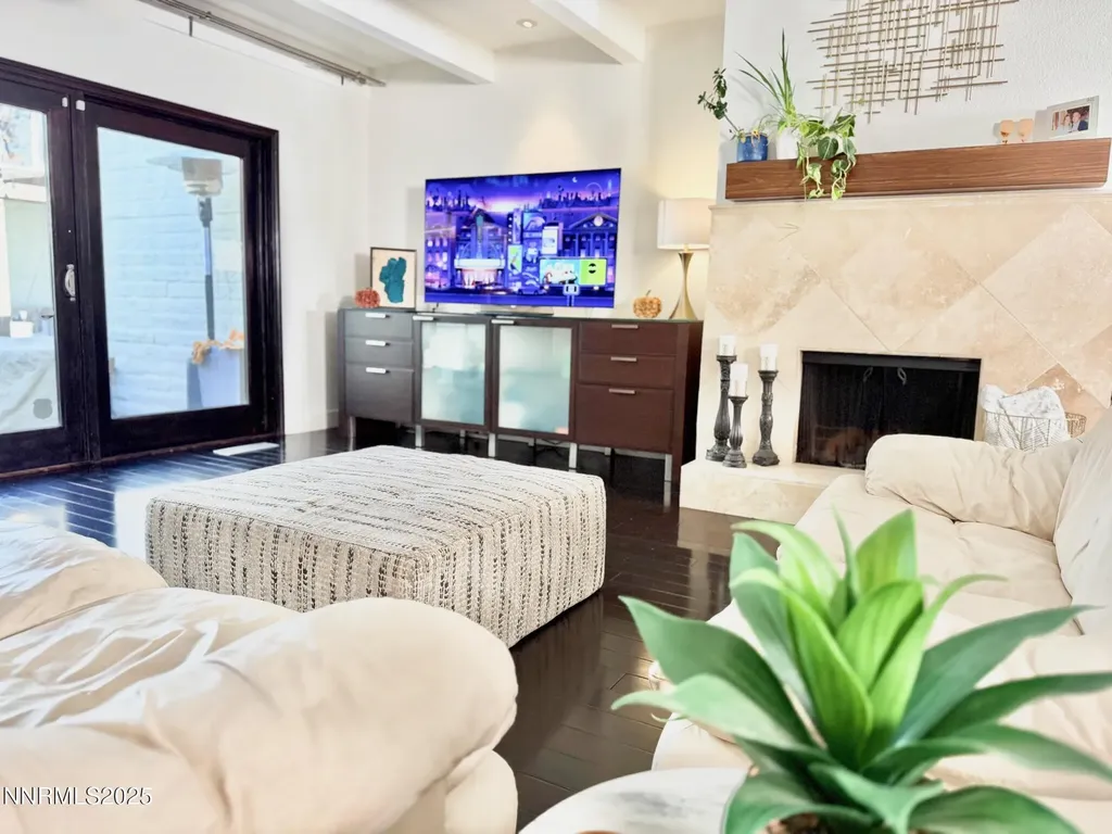 5012 Lakeridge Reno NV 89509