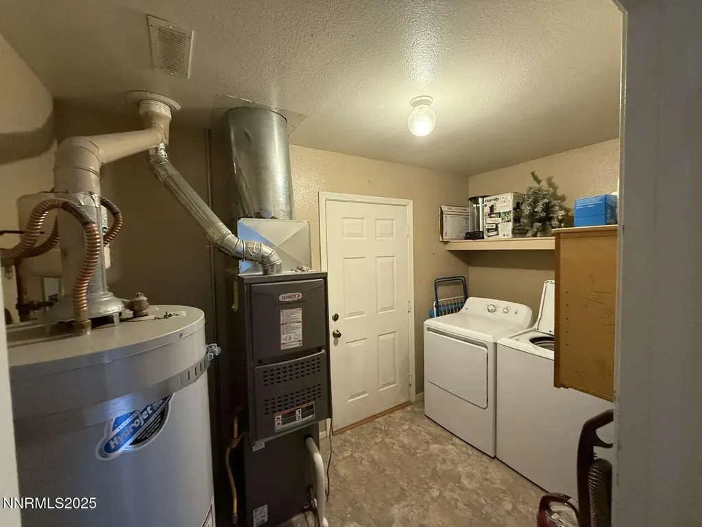 5212 Toyon Fallon NV 89406
