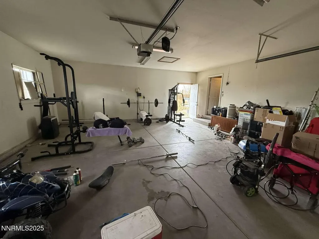 5212 Toyon Fallon NV 89406