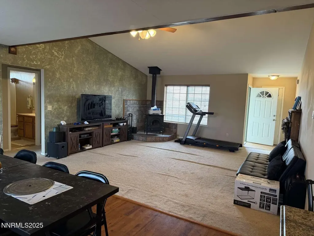 5212 Toyon Fallon NV 89406