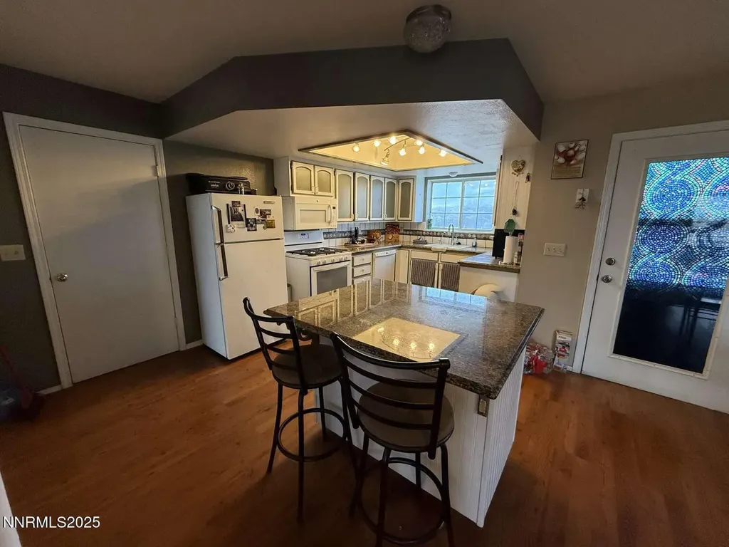 5212 Toyon Fallon NV 89406