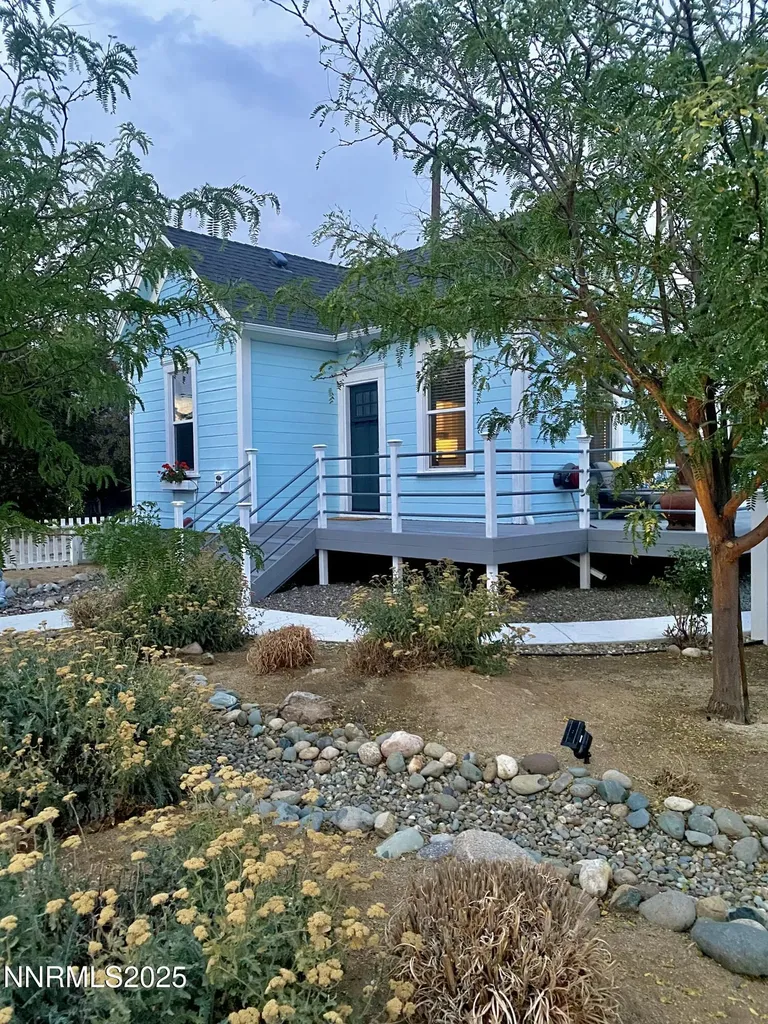 768 Holcomb Reno NV 89502