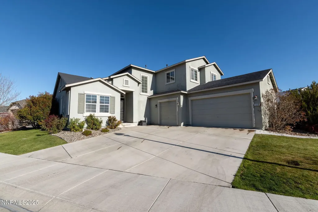 1226 Lasso Gardnerville NV 89410