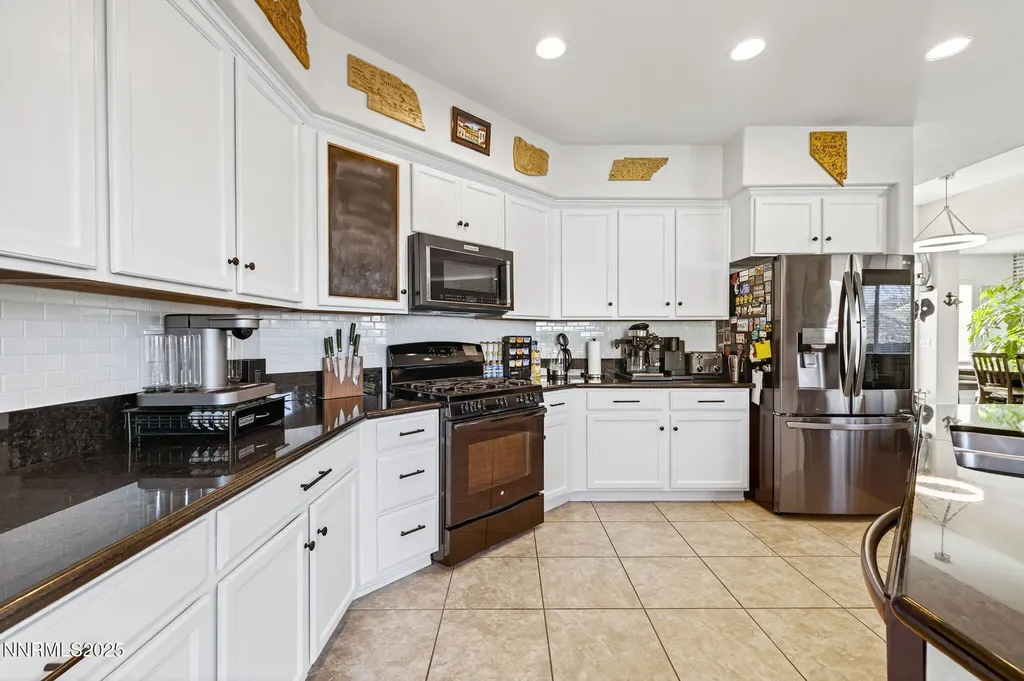 1226 Lasso Gardnerville NV 89410