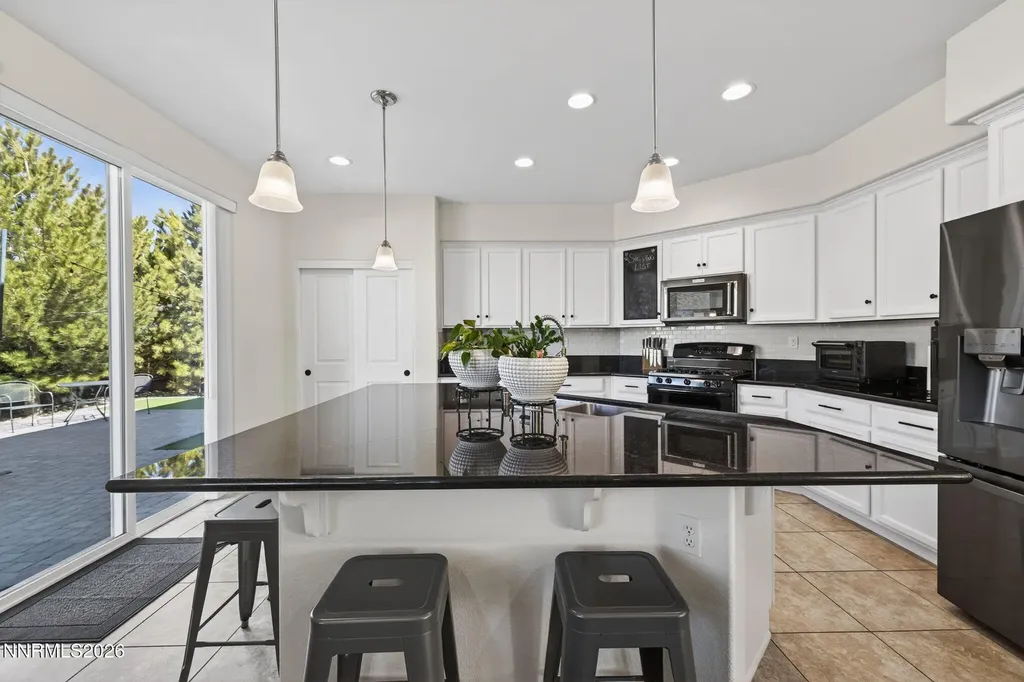 1226 Lasso Gardnerville NV 89410