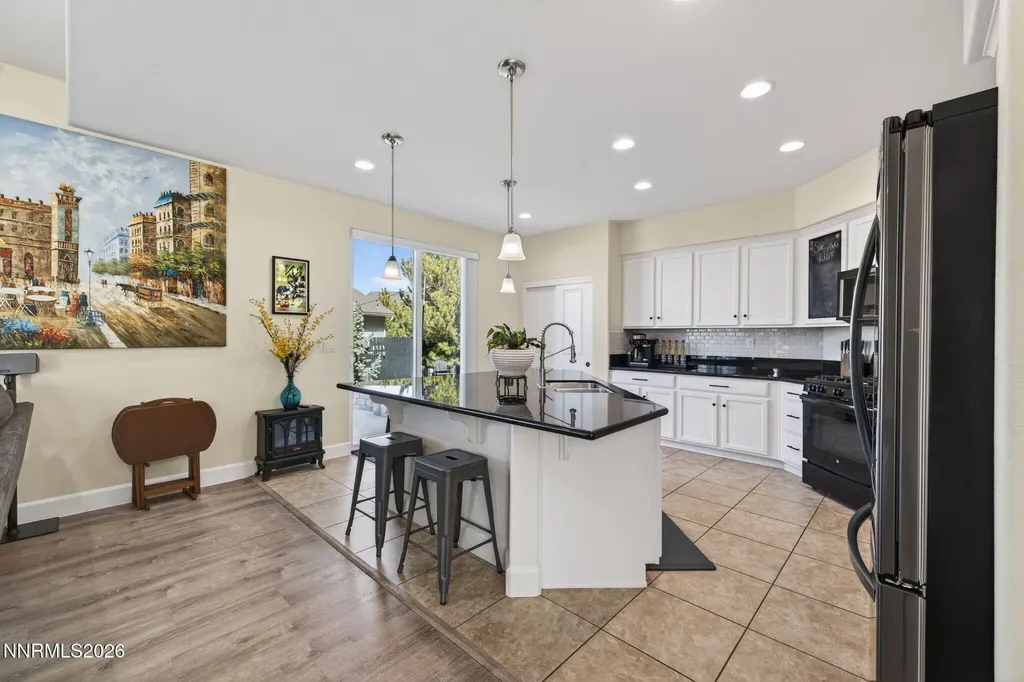 1226 Lasso Gardnerville NV 89410