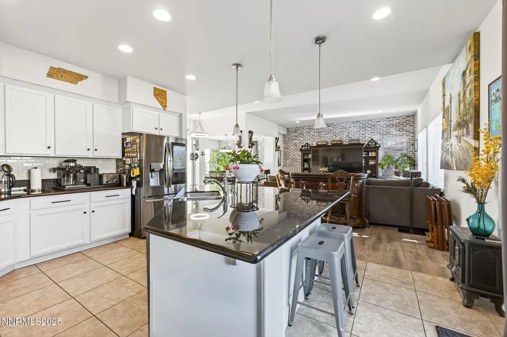 1226 Lasso Gardnerville NV 89410
