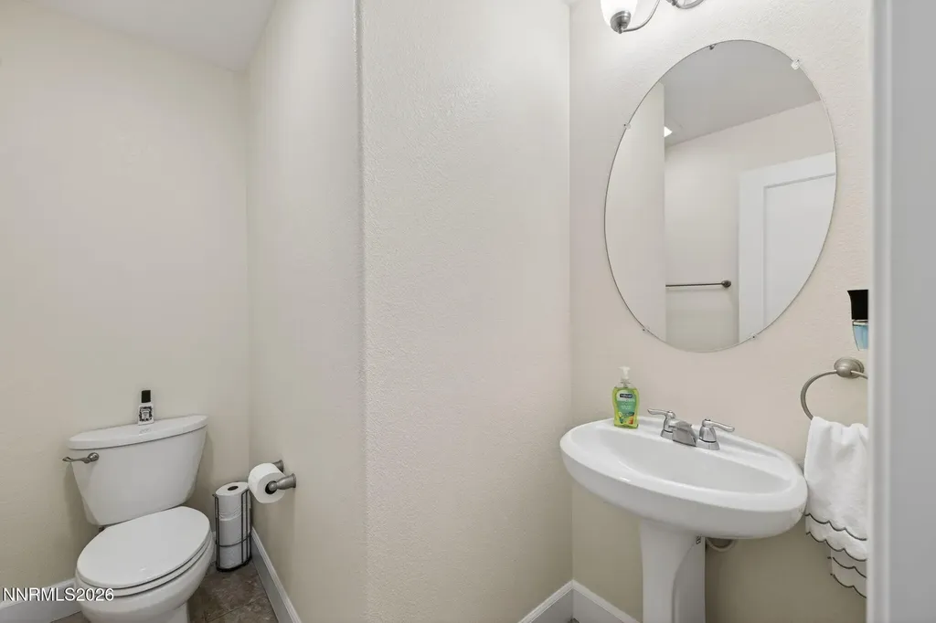 1226 Lasso Gardnerville NV 89410
