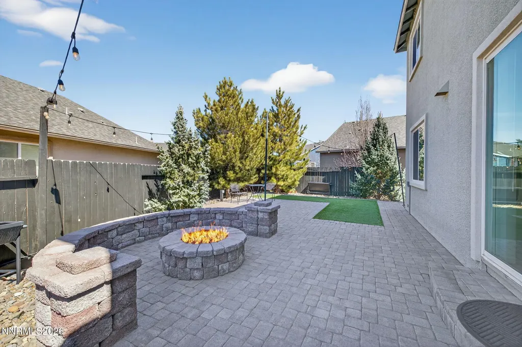 1226 Lasso Gardnerville NV 89410