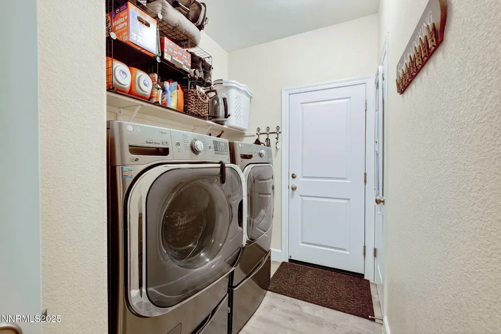 1226 Lasso Gardnerville NV 89410