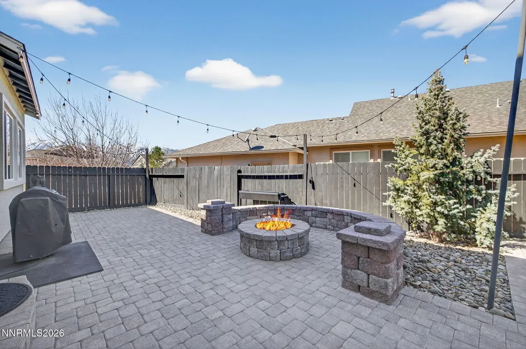 1226 Lasso Gardnerville NV 89410
