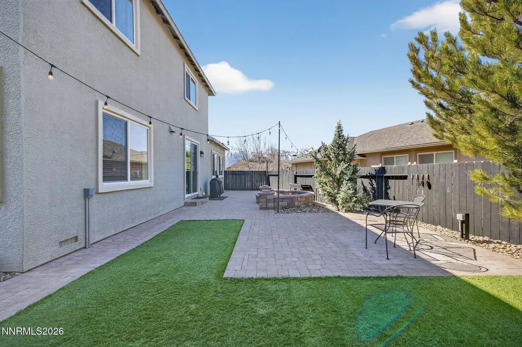 1226 Lasso Gardnerville NV 89410