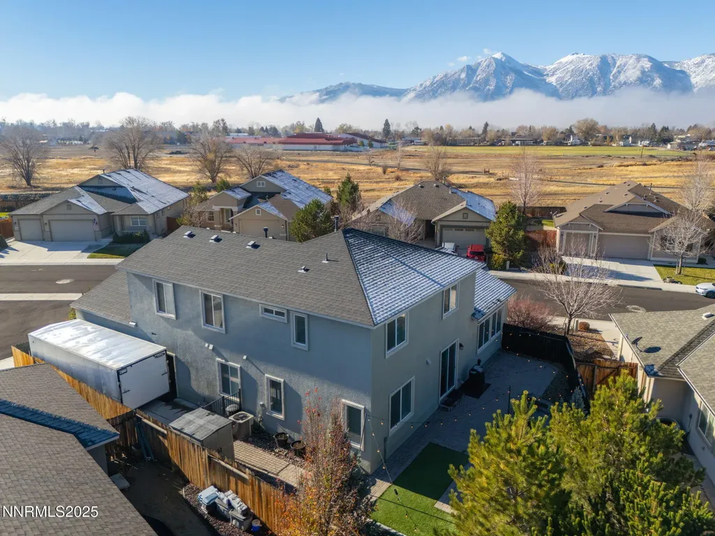 1226 Lasso Gardnerville NV 89410