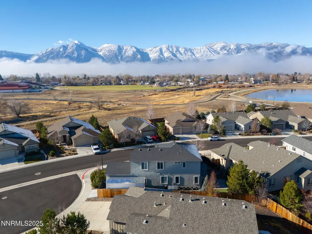 1226 Lasso Gardnerville NV 89410