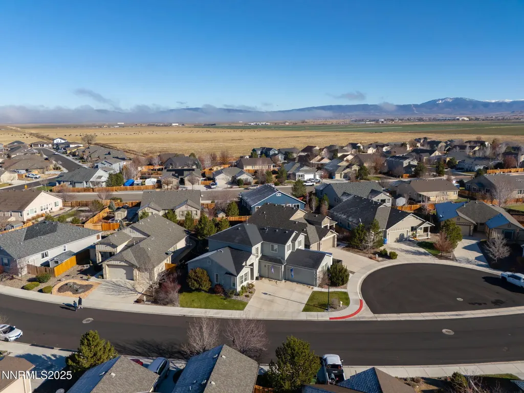 1226 Lasso Gardnerville NV 89410