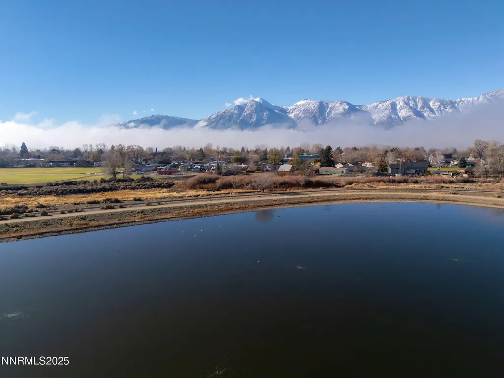 1226 Lasso Gardnerville NV 89410