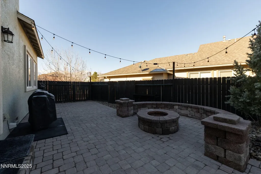 1226 Lasso Gardnerville NV 89410