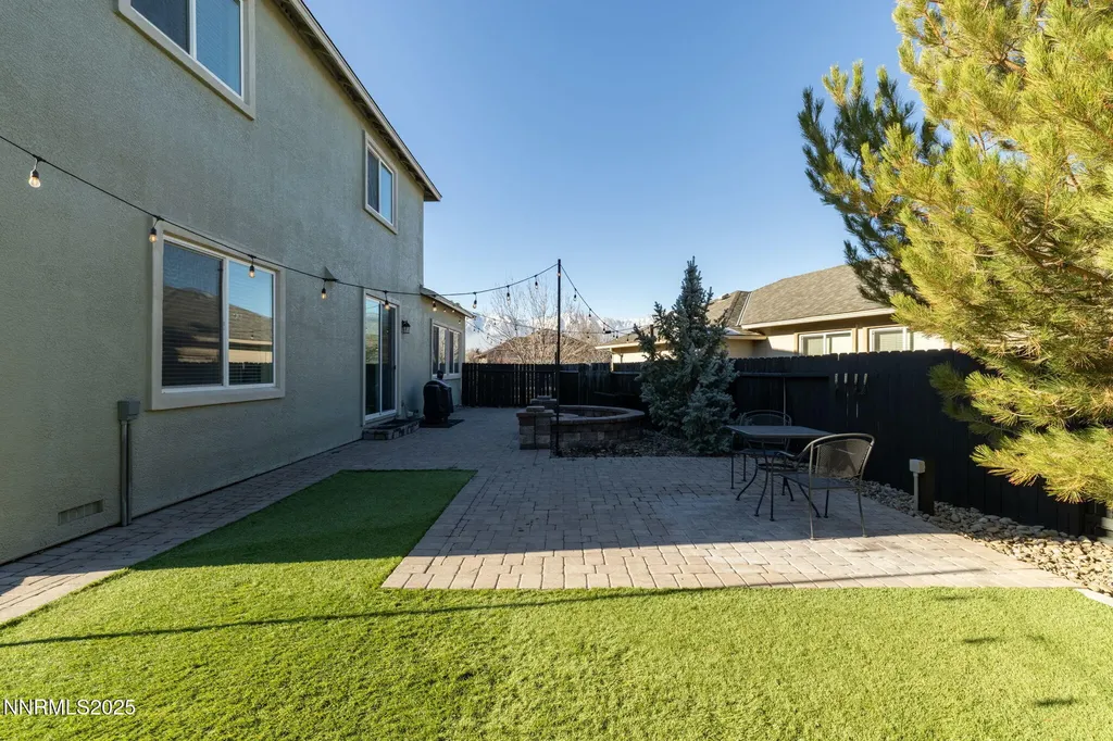 1226 Lasso Gardnerville NV 89410