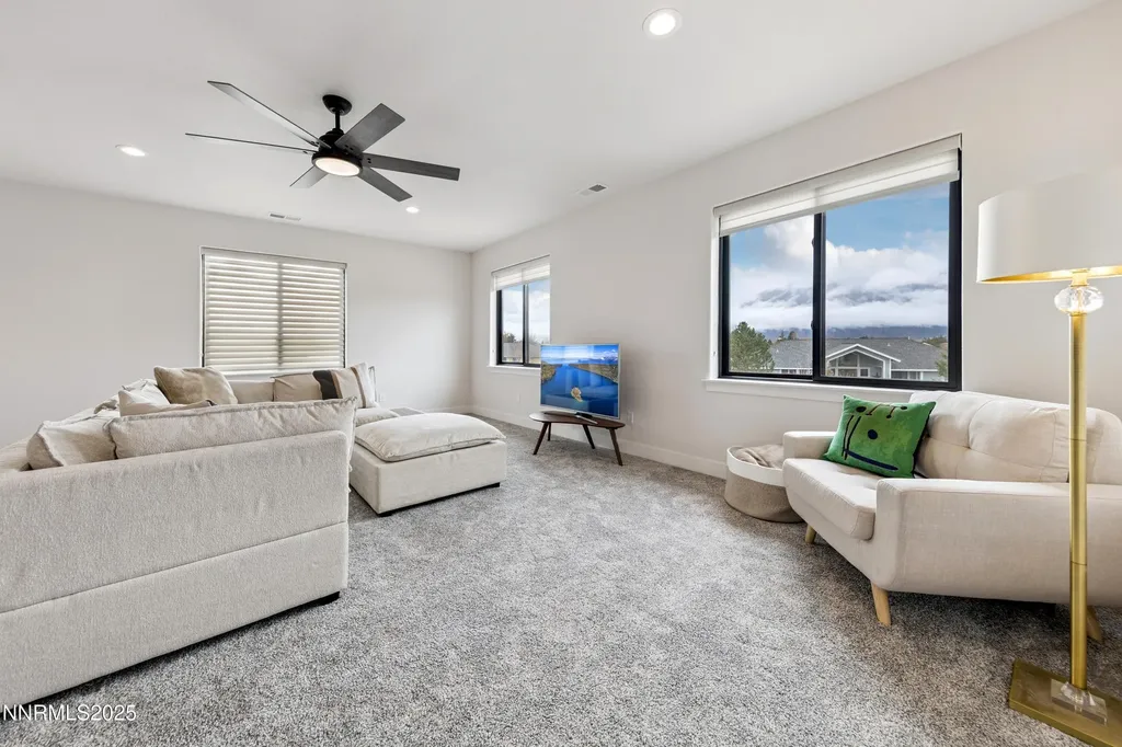 912 Holstein Gardnerville NV 89460