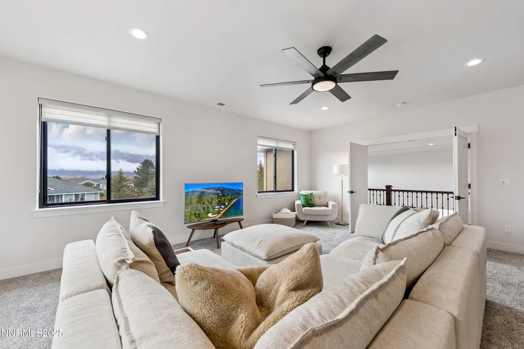 912 Holstein Gardnerville NV 89460