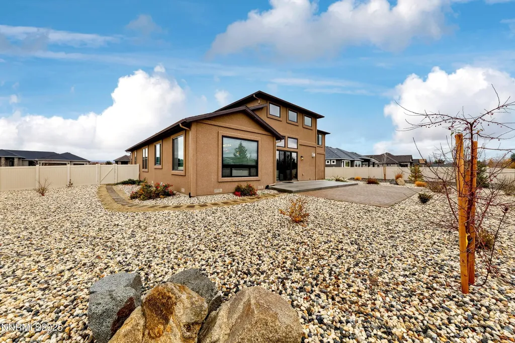912 Holstein Gardnerville NV 89460