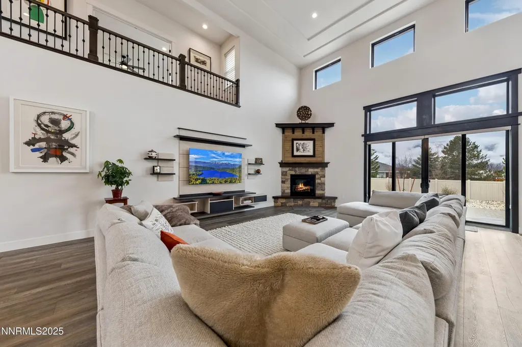 912 Holstein Gardnerville NV 89460